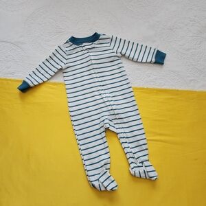 Striped •••NEW••• GREEN and White BABY SLEEPER One Piece